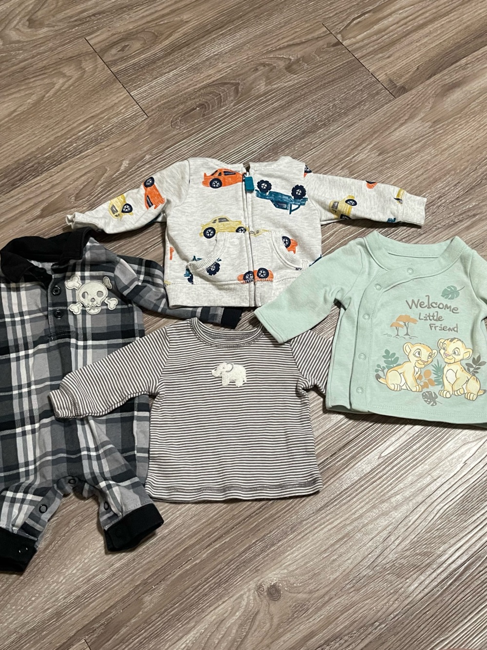 Newborn Bundle - Long Sleeve - One Piece, 2 Tops, Sweatshirt